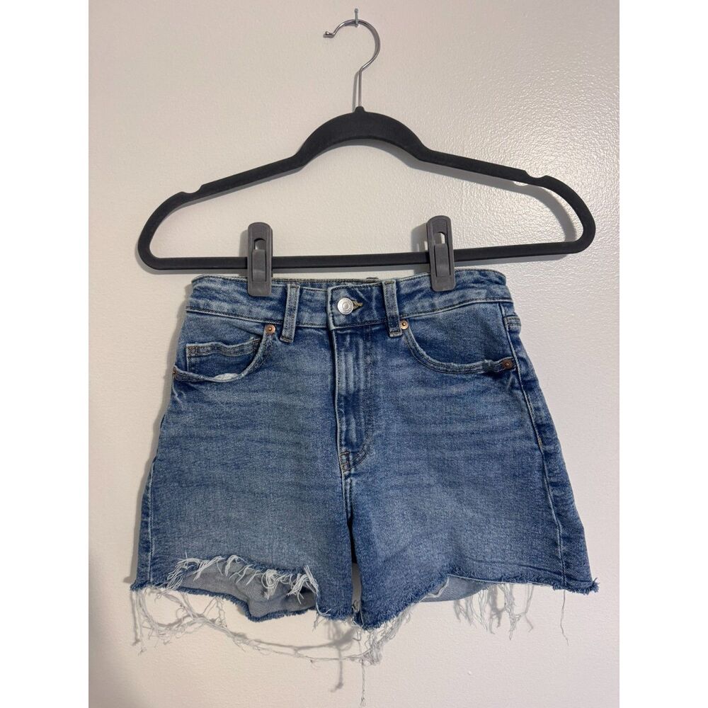 H&M Denim Shorts — Size 4